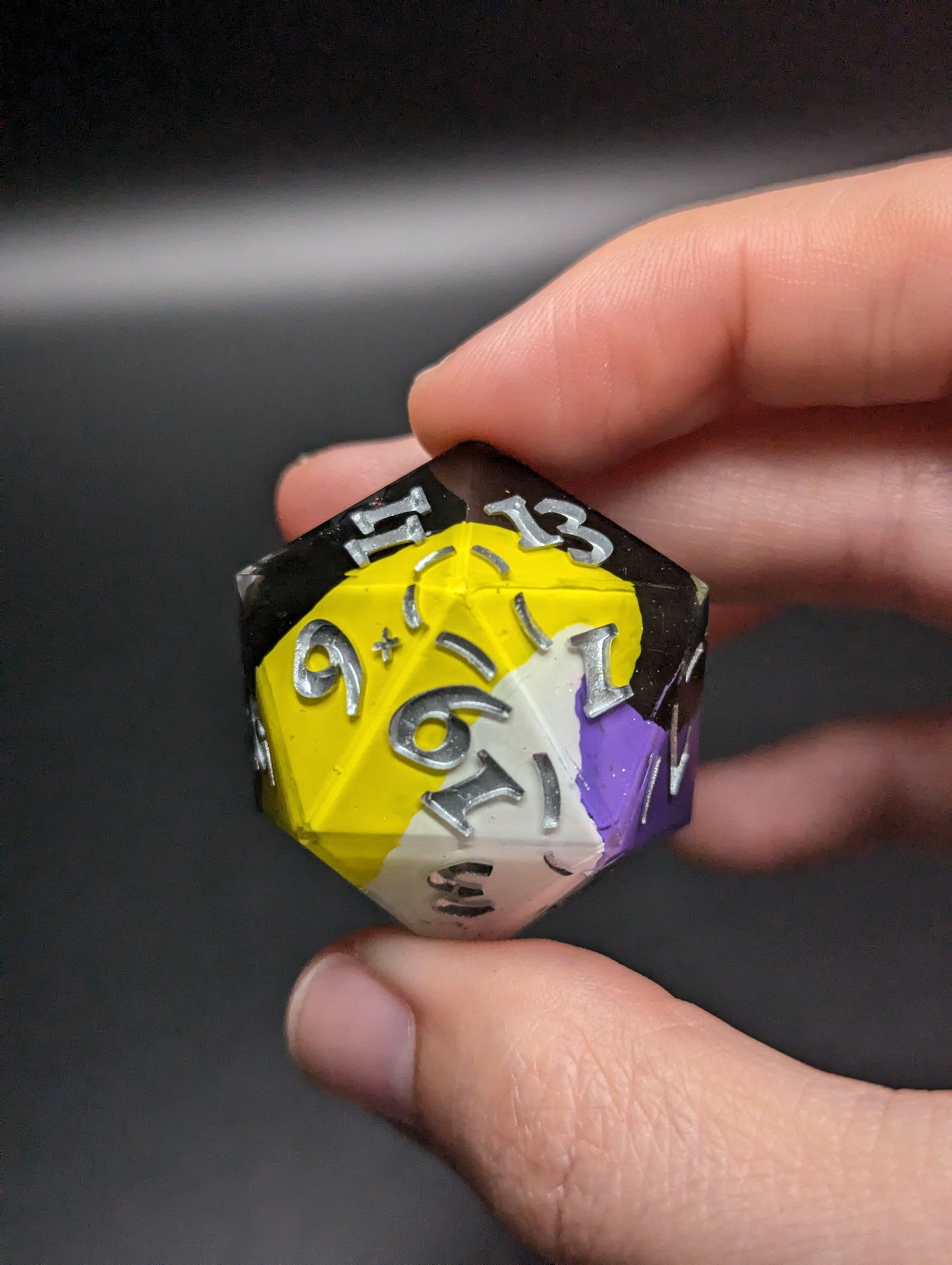 ENBY Geode Chonk d20