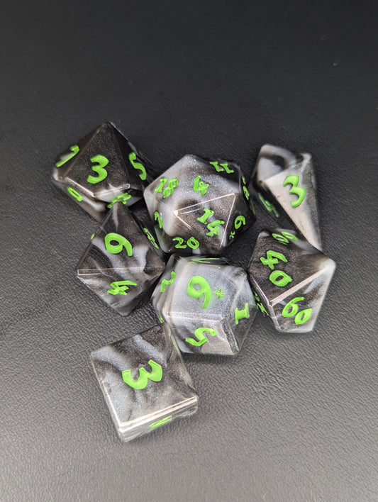 Beetlejuice 7 Piece Beveled Set