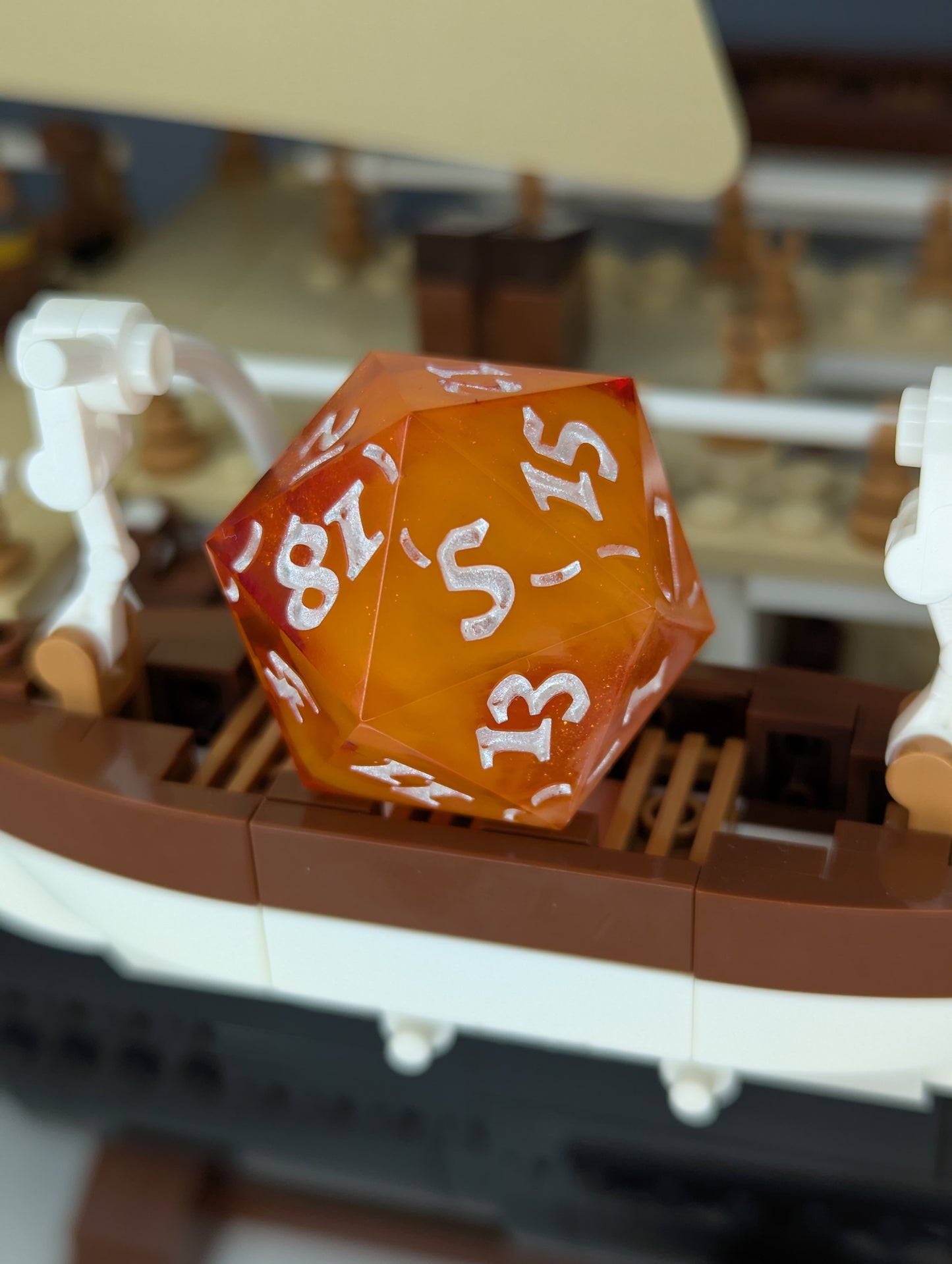 Ablaze Chonk d20