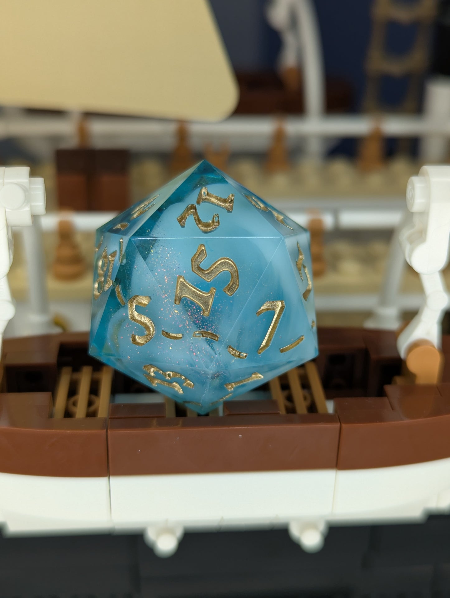 Glacial Shelf Chonk d20
