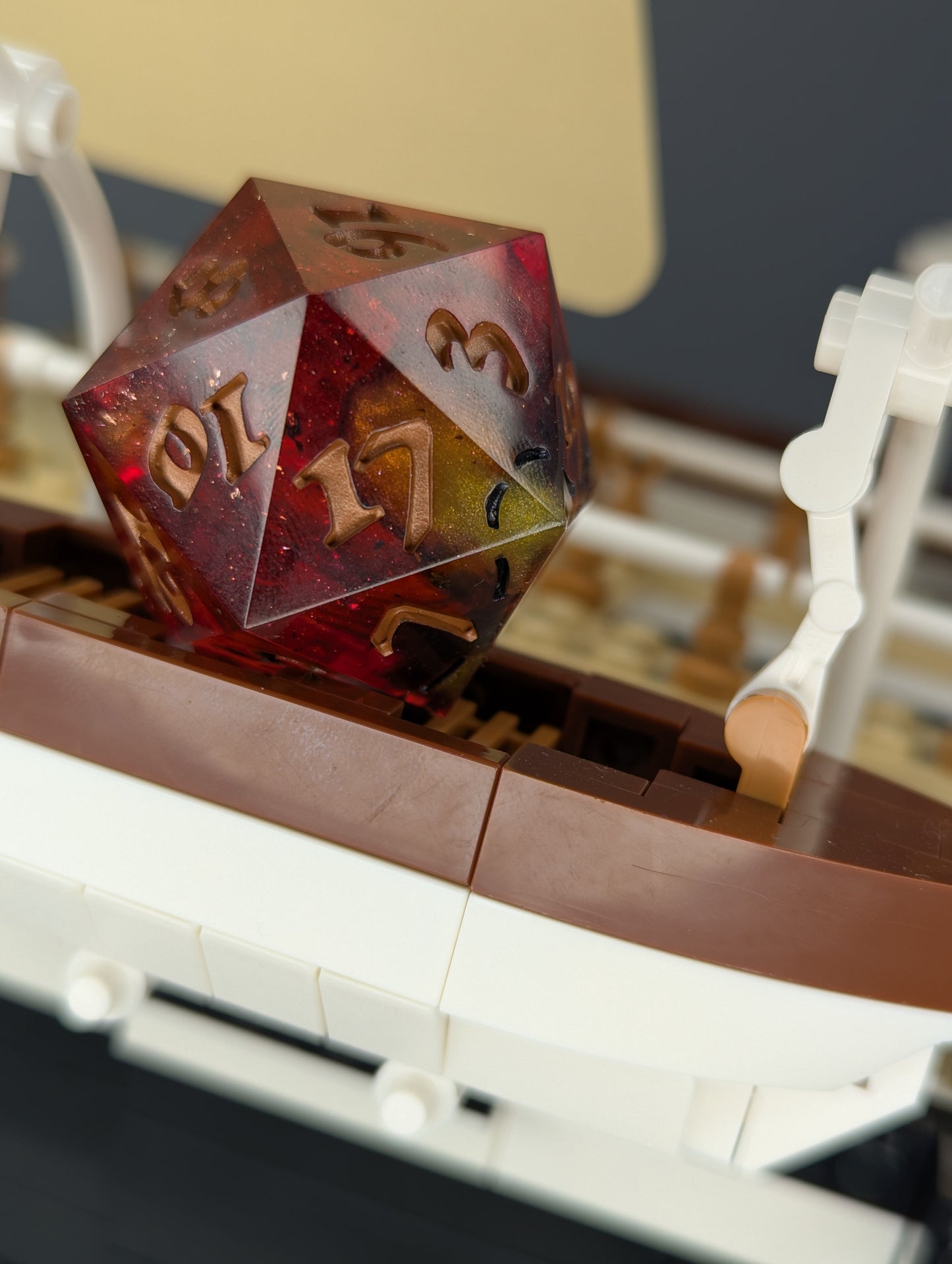 Inferno Chonk d20