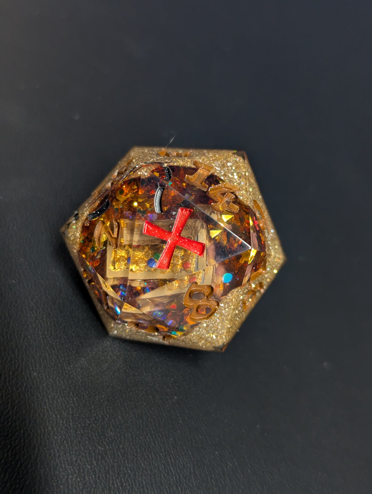Treasure Chest Chonk d20